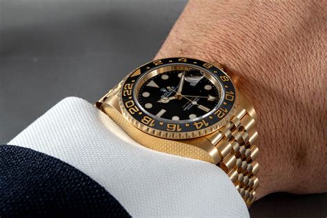 rolex gmt master 2 con o senza buchi|rolex gmt master 2 adjustment.